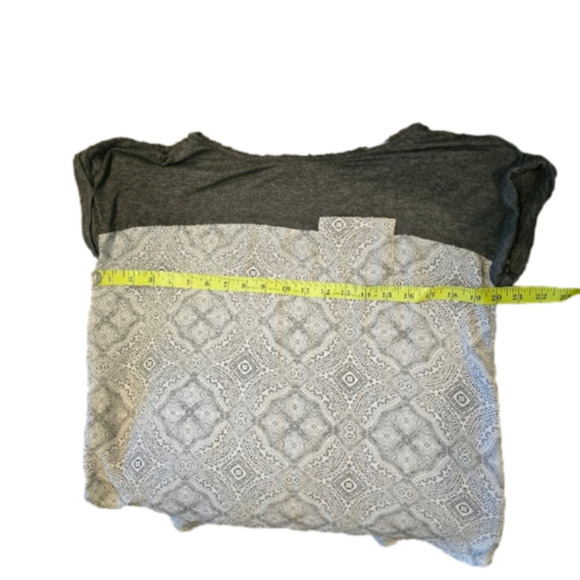 Knox Rose Cap Sleeve Color Block Round Hem Top Size S - Picture 7 of 9